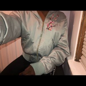 Light Weight Bomber Jacket w/ flower prints